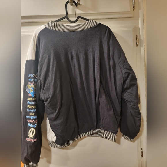 Vintage BLOWOUT LA Reversible World Peace Pullover Crewneck Sweatshirt - Picture 4 of 14